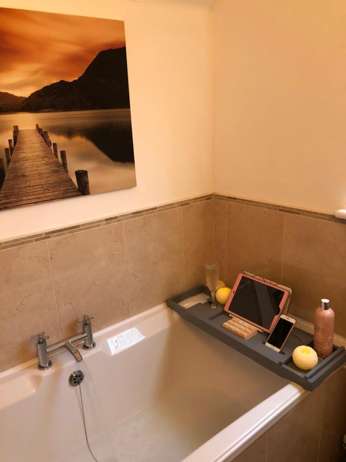 Six By The Sea - 2 Bed House - A Little Something For Everyone Saint Columb Minor Luaran gambar
